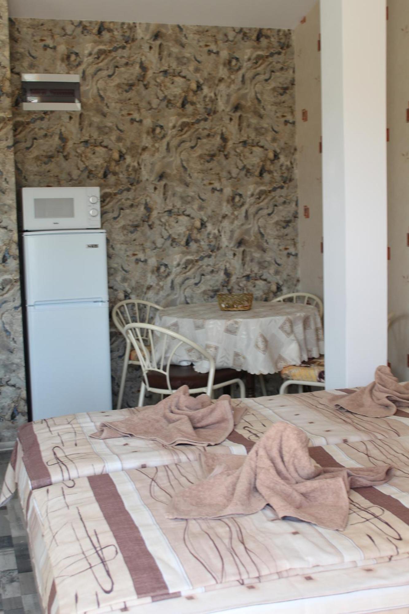 Guest House Valiland Bŭlgarevo エクステリア 写真