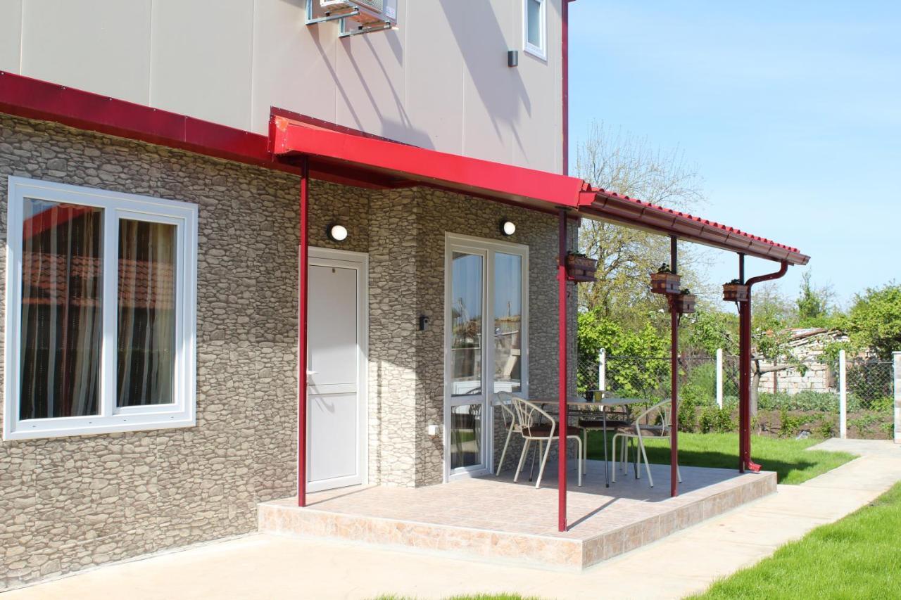 Guest House Valiland Bŭlgarevo エクステリア 写真