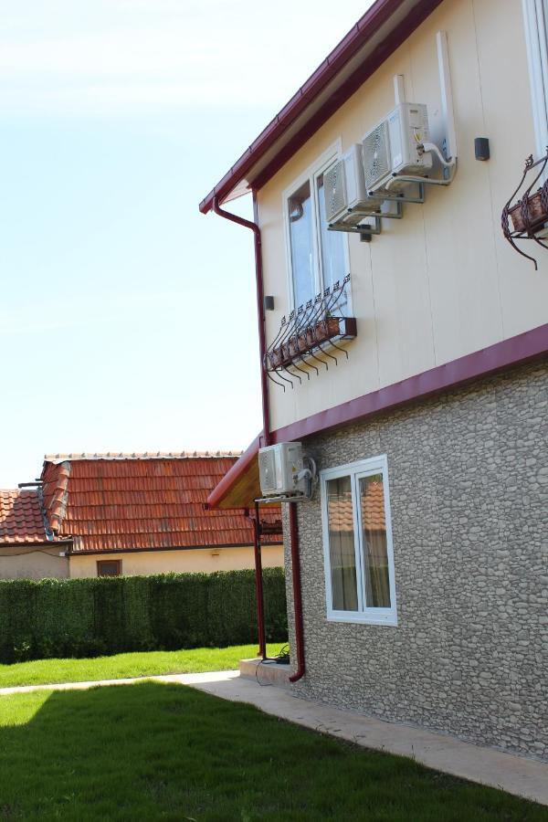 Guest House Valiland Bŭlgarevo エクステリア 写真